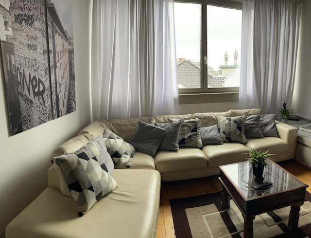 Duplex Dernier Etage Avec Terasse A Deux Pas De La Grand Place Bruxelles Eksteriør billede